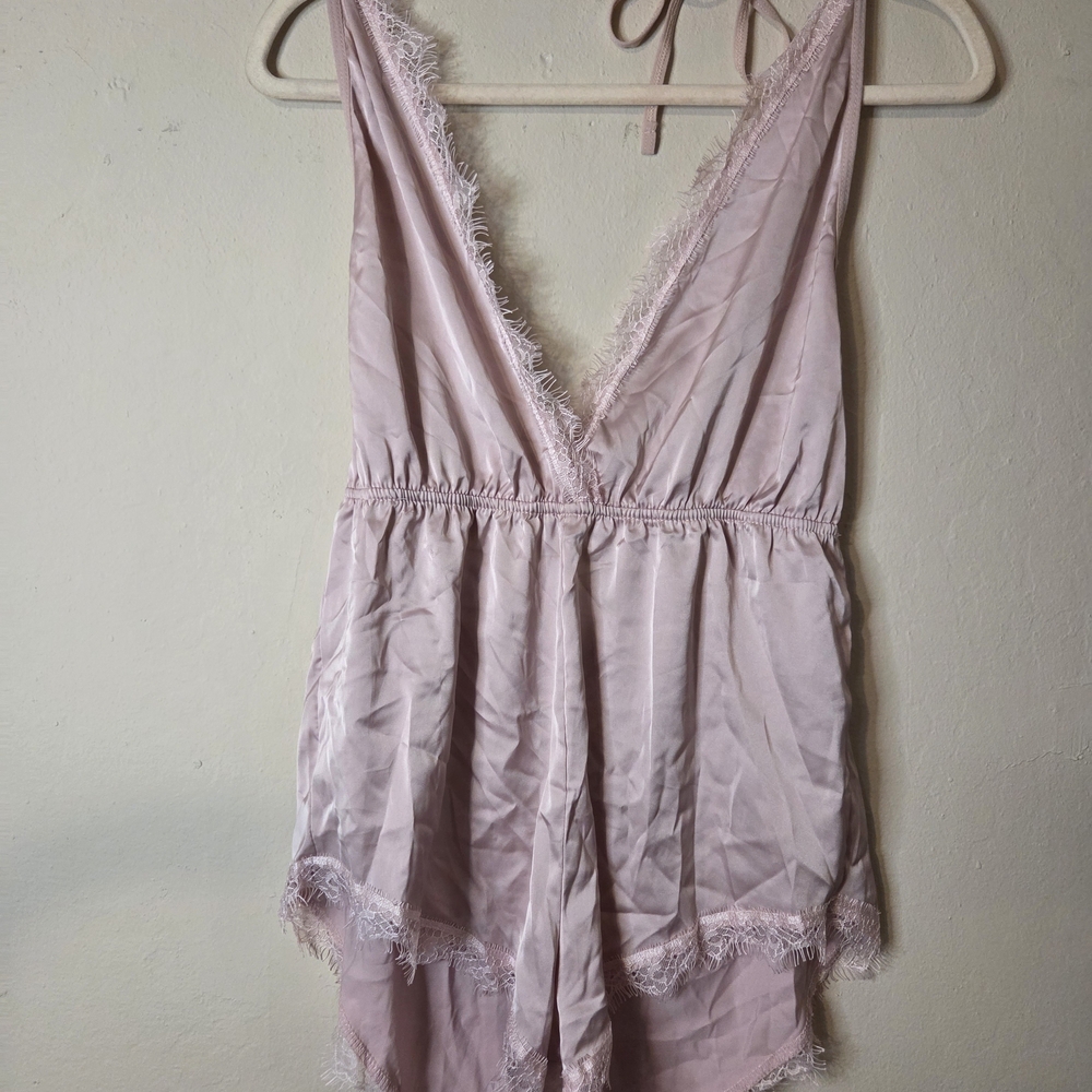 Elegant Pink Lace Trim Sleepwear